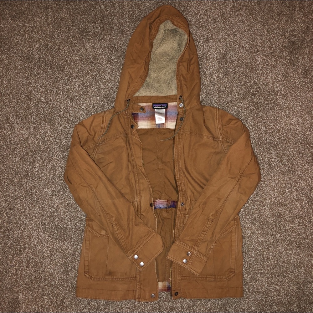 Patagonia Women’s Prairie Dawn Jacket Tan
